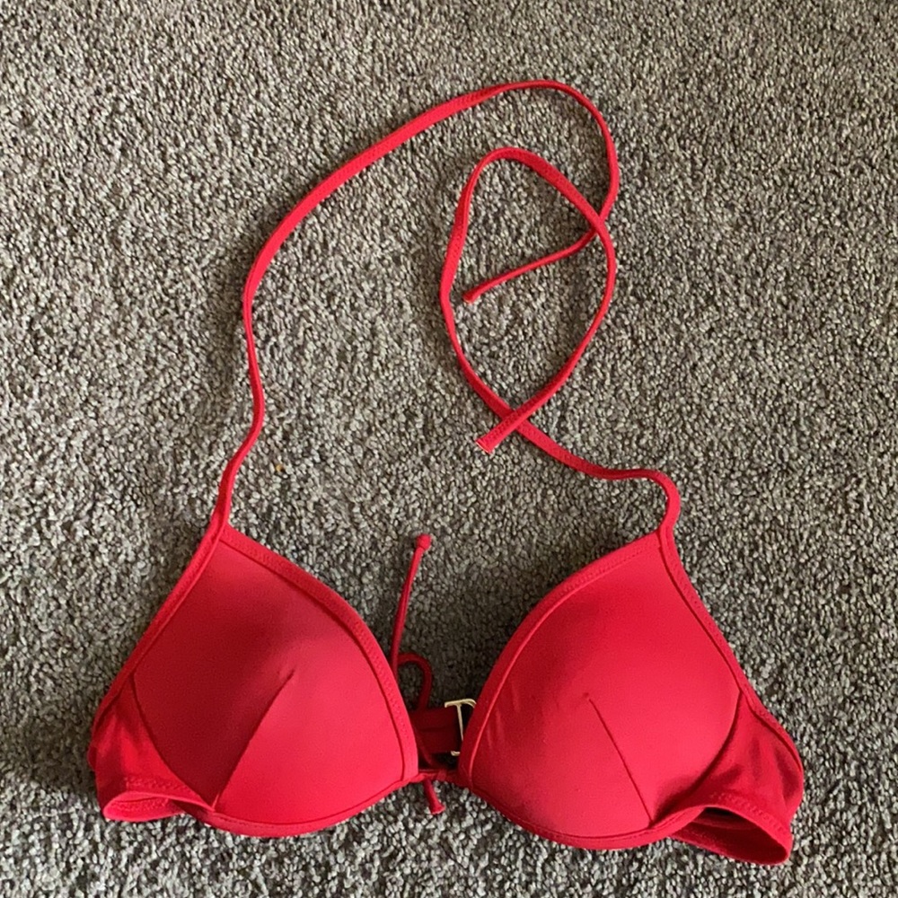 VS swim tops - Picture 3 of 8